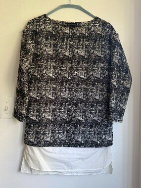 Banana Republic B&W Top Sz 4 Textured Blouse Office Chic